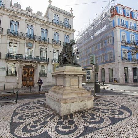 Downtown Chiado By Homing Apartment Lisbon Luaran gambar