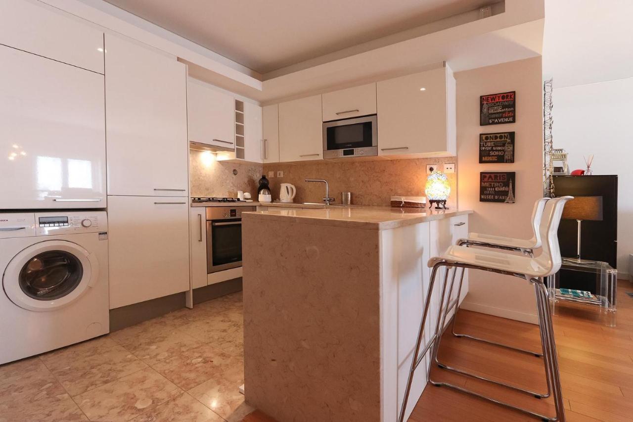 Downtown Chiado By Homing Apartment Lisbon Luaran gambar